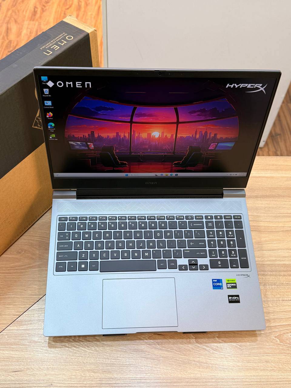HP OMEN 16-AE0000TX (Cpu :  intel i7-14650HX  Ram : 16GB DDR5-5600Hz  hard : 1TR+512GB ssd m2  VGA : 8GB /Geforce RTX 4060-120W  LED : 16 inch 2K 240Hz) کارکرده