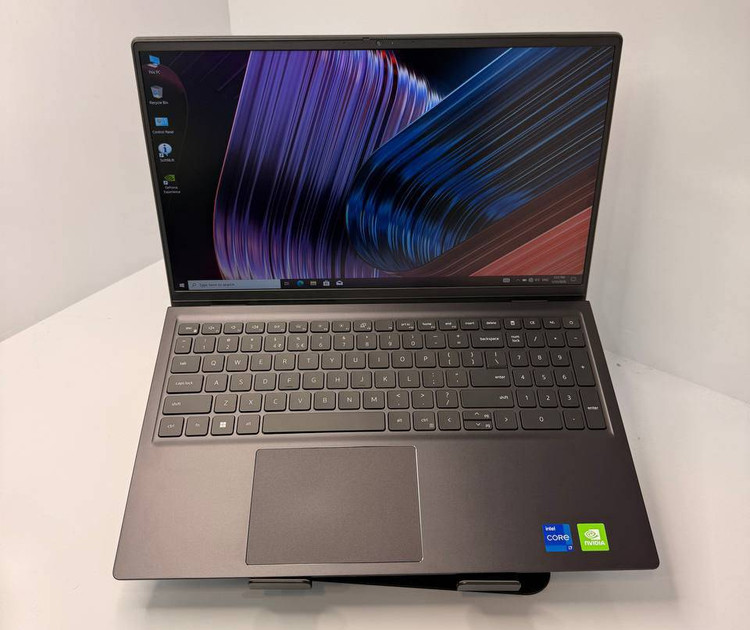 کار کرده DELL VOSTRO 15-5510(Cpu : intel i7-11370H Ram : 16GB DDR4-3200MHz Storage : 512GB m2 nvme VGA : 2GB /GeForce MX450 LED : 15,6 inch FHD )